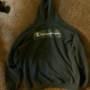 Champion Unisex Pullover Hoodie